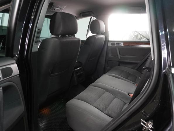 Volkswagen Touareg I Рестайлинг с пробегом 2008 года, цена 1 279 000 рублей, 177264 км, внедорожник, Автокод Объявления