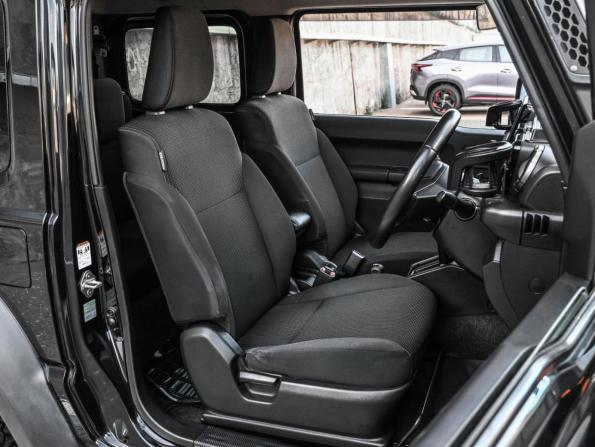 Suzuki Jimny IV с пробегом 2020 года, цена 2 149 000 рублей, 79818 км, внедорожник, Автокод Объявления