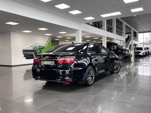 Toyota Camry VII (XV50) Рестайлинг с пробегом 2015 года, цена 1 950 000 рублей, 251372 км, седан, Автокод Объявления