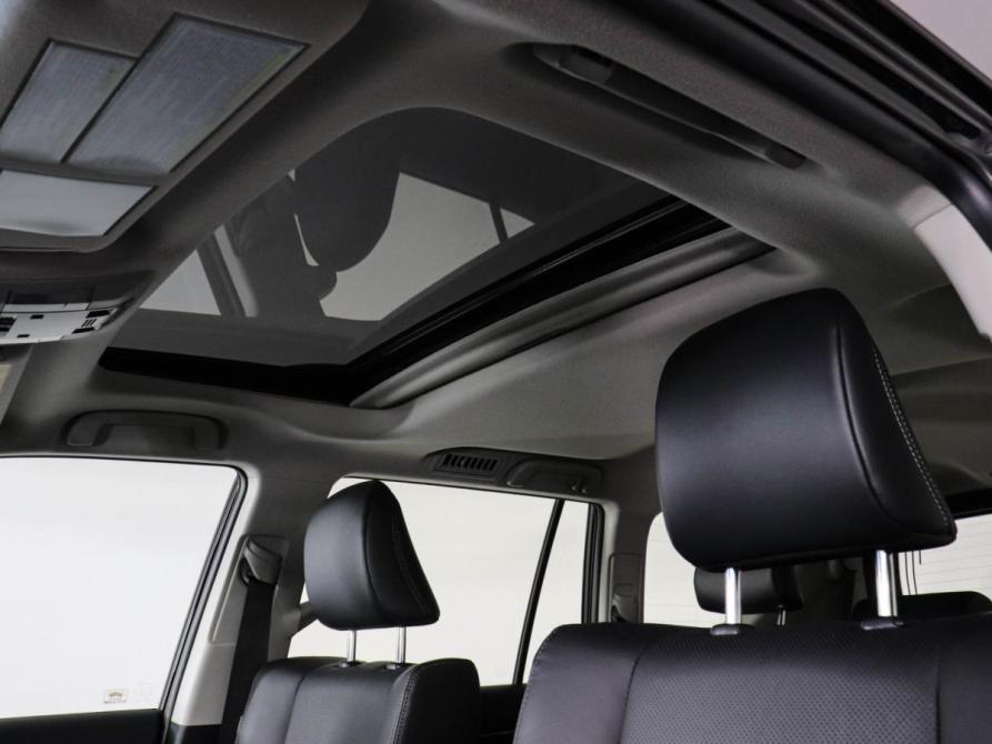 Toyota Land Cruiser Prado 150 Series Рестайлинг 3 Химки  - изображение 16