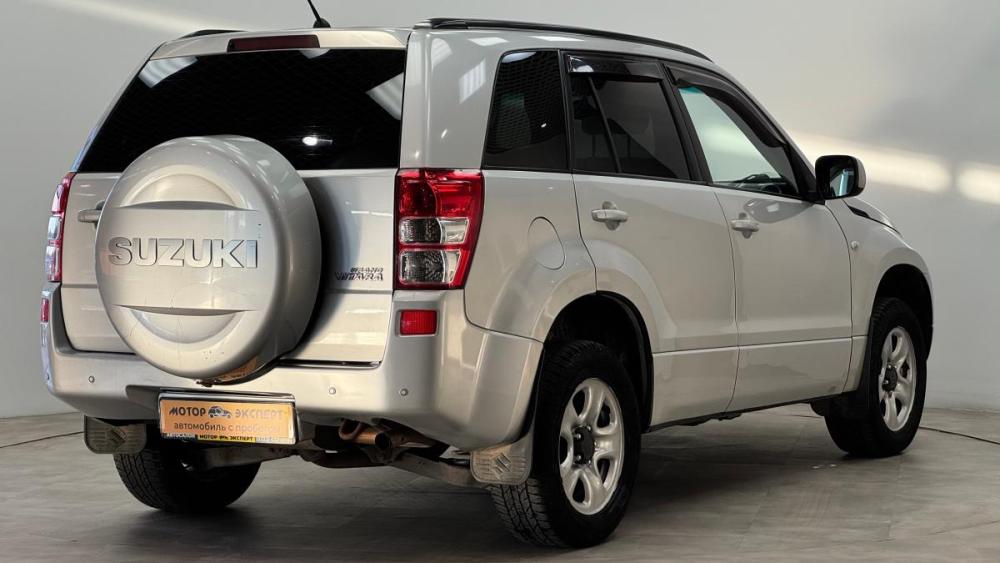 Suzuki Grand Vitara II Рестайлинг Киров  - изображение 4