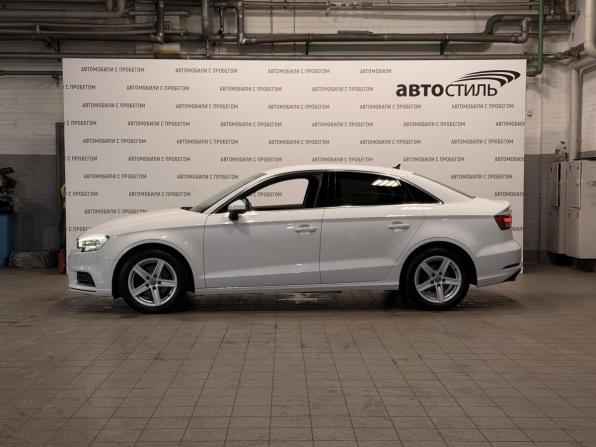 Audi A3 III (8V) Рестайлинг с пробегом 2019 года, цена 1 799 000 рублей, 110000 км, седан, Автокод Объявления