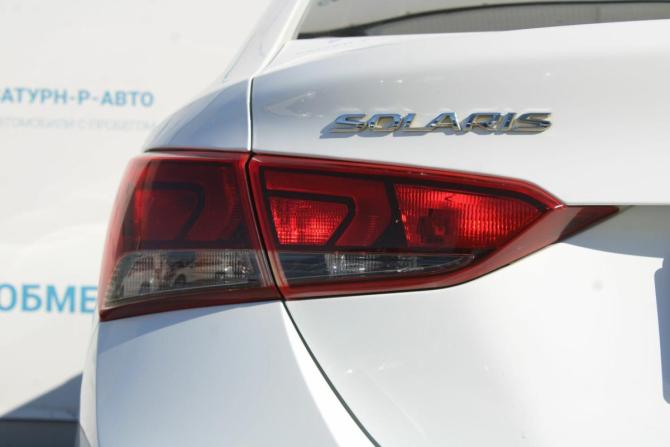 Hyundai Solaris II с пробегом 2017 года, цена 1 122 000 рублей, 103000 км, седан, Автокод Объявления