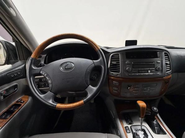 Lexus LX II Рестайлинг с пробегом 2004 года, цена 2 870 000 рублей, 311332 км, внедорожник, Автокод Объявления