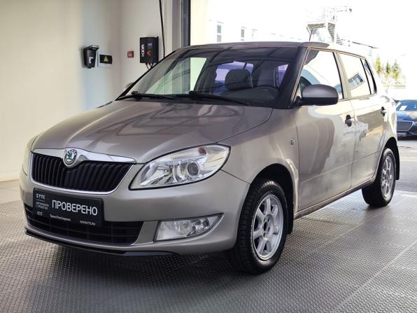 Skoda Fabia II Рестайлинг с пробегом 2012 года, цена 430 000 рублей, 223361 км, хэтчбек, Автокод Объявления