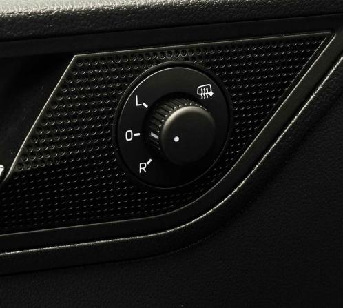 Skoda Rapid I Рестайлинг с пробегом 2018 года, цена 980 000 рублей, 129586 км, лифтбек, Автокод Объявления