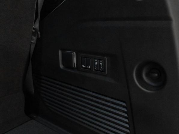 Chevrolet Tahoe V Рестайлинг с пробегом 2025 года, цена 14 550 000 рублей, 51 км, внедорожник, Автокод Объявления