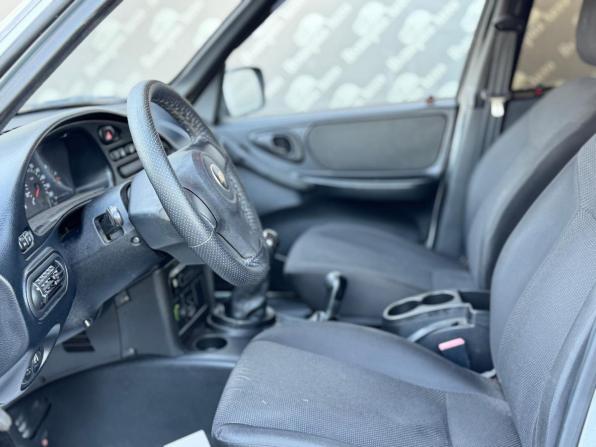 Chevrolet Niva I Рестайлинг с пробегом 2014 года, цена 570 000 рублей, 95750 км, внедорожник, Автокод Объявления