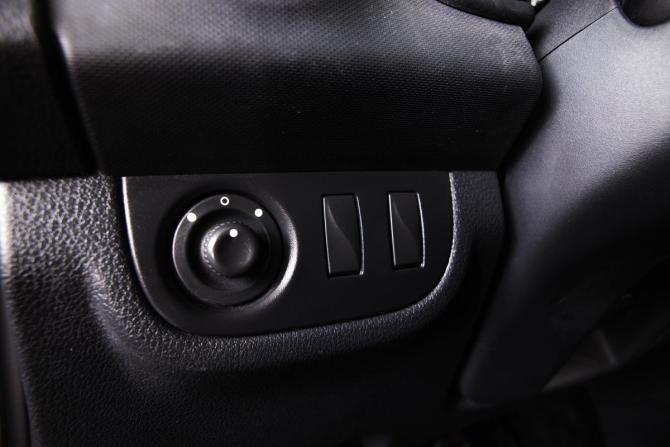 Renault Sandero II Рестайлинг с пробегом 2019 года, цена 1 129 000 рублей, 52707 км, хэтчбек, Автокод Объявления