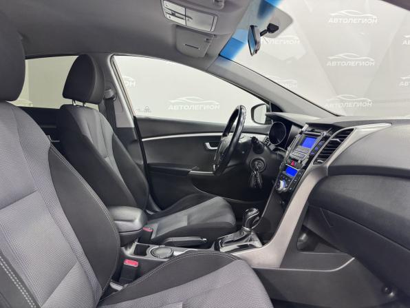 Hyundai i30 II с пробегом 2013 года, цена 980 000 рублей, 174795 км, хэтчбек, Автокод Объявления