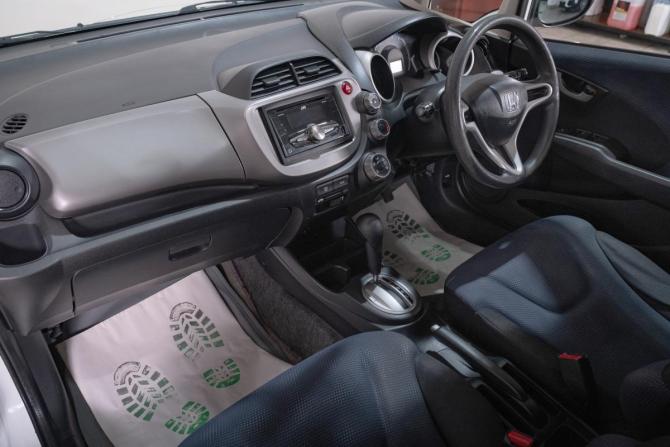 Honda Fit II с пробегом 2011 года, цена 799 000 рублей, 155000 км, хэтчбек, Автокод Объявления