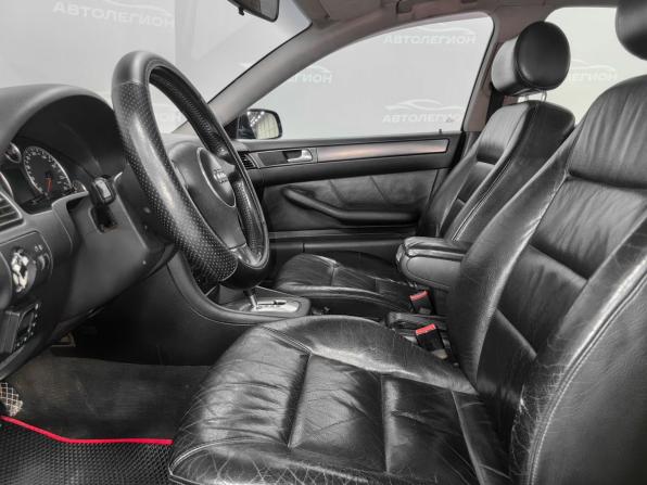 Audi A6 II (C5) Рестайлинг с пробегом 2002 года, цена 550 000 рублей, 451000 км, седан, Автокод Объявления