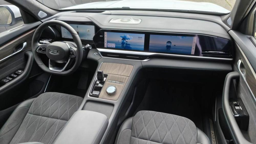 Geely Monjaro I Сыктывкар  - изображение 17