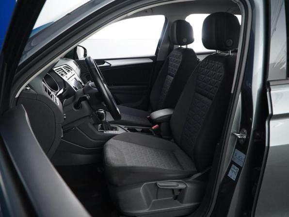 Volkswagen Tiguan II Рестайлинг с пробегом 2022 года, цена 2 649 444 рубля, 87482 км, внедорожник, Автокод Объявления