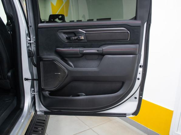 Ram 1500 V Рестайлинг с пробегом 2026 года, цена 12 499 000 рублей, 57 км, offers.body_type.unknown, Автокод Объявления