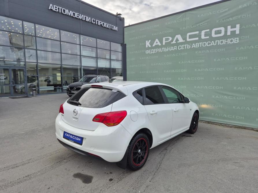Opel Astra J Екатеринбург  - изображение 2