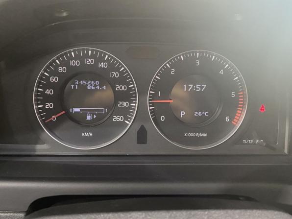 Volvo XC70 II с пробегом 2008 года, цена 1 285 000 рублей, 345254 км, универсал, Автокод Объявления