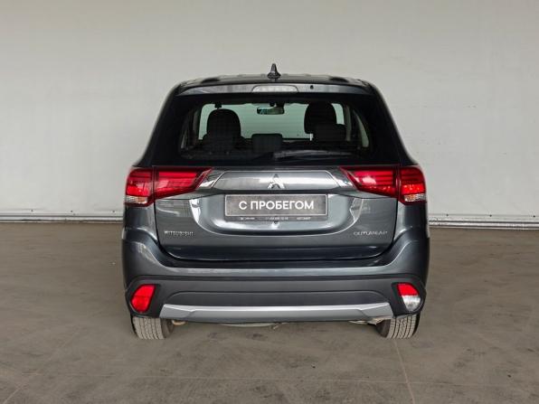 Mitsubishi Outlander III Рестайлинг 2 с пробегом 2017 года, цена 1 879 000 рублей, 129121 км, внедорожник, Автокод Объявления