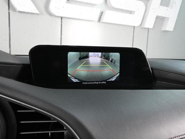 Mazda 3 IV (BP) с пробегом 2019 года, цена 2 399 000 рублей, 65068 км, седан, Автокод Объявления
