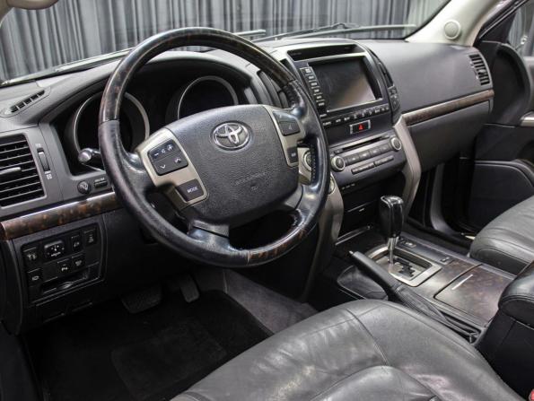 Toyota Land Cruiser 200 Series с пробегом 2008 года, цена 2 349 000 рублей, 249135 км, внедорожник, Автокод Объявления