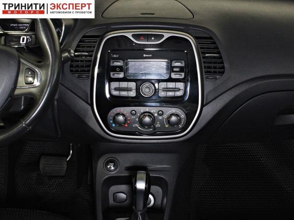 Renault Kaptur I с пробегом 2017 года, цена 1 567 000 рублей, 131308 км, внедорожник, Автокод Объявления