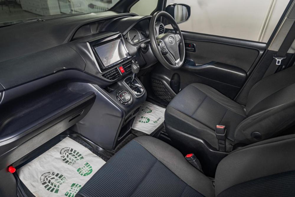 Toyota Voxy III (R80) Томск  - изображение 14