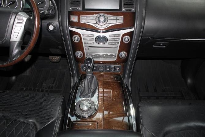 Infiniti QX80 I Рестайлинг 2 с пробегом 2019 года, цена 5 300 000 рублей, 135000 км, внедорожник, Автокод Объявления