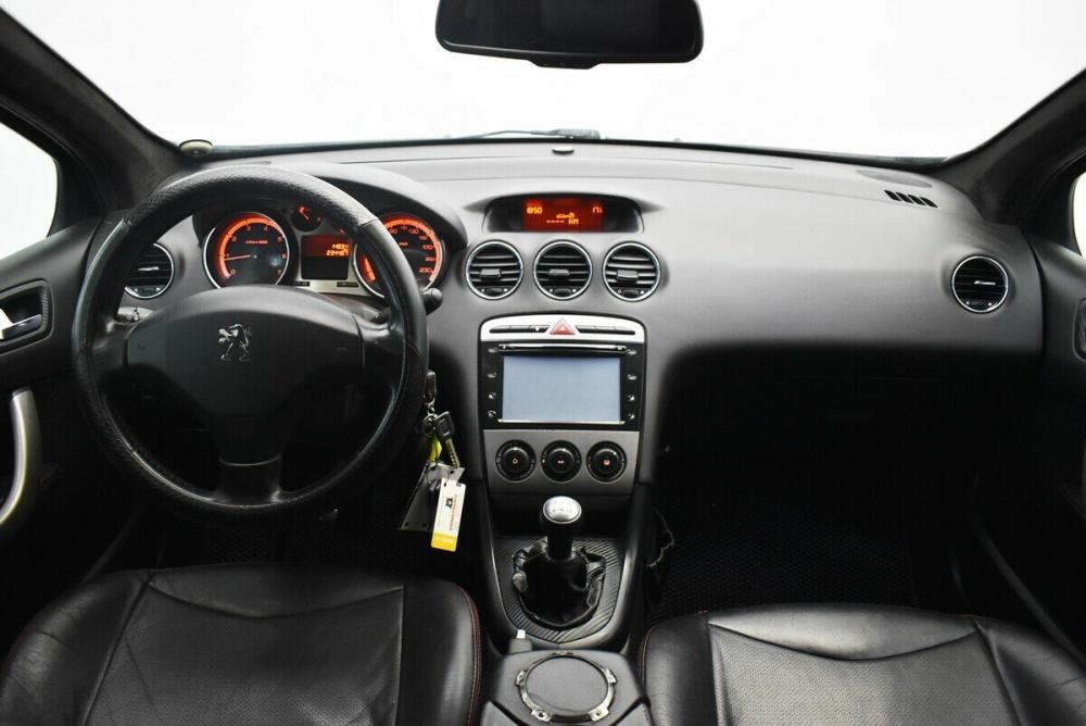 Peugeot 308 I Москва  - изображение 5