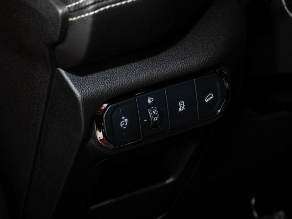 Haval Jolion I Рестайлинг с пробегом 2024 года, цена 2 188 000 рублей, 48000 км, внедорожник, Автокод Объявления