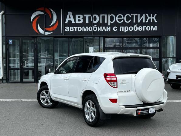 Toyota RAV4 III (XA30) Рестайлинг с пробегом 2011 года, цена 1 395 000 рублей, 210618 км, внедорожник, Автокод Объявления