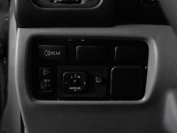 Toyota Land Cruiser 100 Series с пробегом 2000 года, цена 1 579 000 рублей, 336856 км, внедорожник, Автокод Объявления