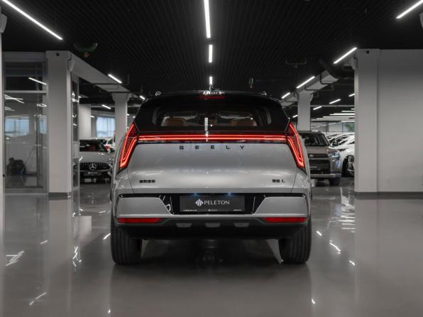 Geely Atlas II с пробегом 2025 года, цена 3 140 000 рублей, 30 км, внедорожник, Автокод Объявления