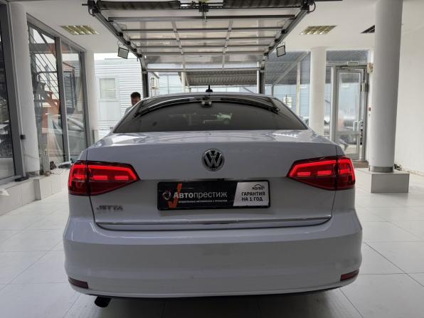 Volkswagen Jetta VI Рестайлинг с пробегом 2017 года, цена 1 370 000 рублей, 210888 км, седан, Автокод Объявления