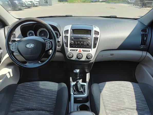Kia Ceed I с пробегом 2009 года, цена 570 000 рублей, 240000 км, хэтчбек, Автокод Объявления