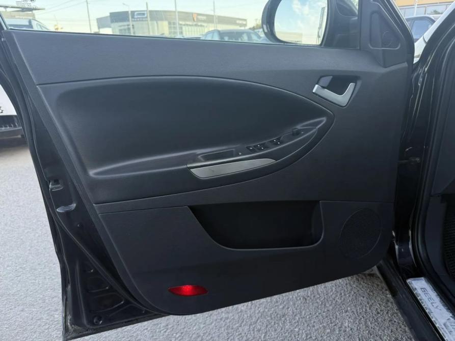 Geely Emgrand X7 I Волгоград  - изображение 22