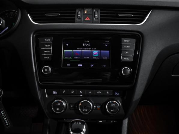 Skoda Octavia III (A7) с пробегом 2014 года, цена 880 000 рублей, 153118 км, лифтбек, Автокод Объявления