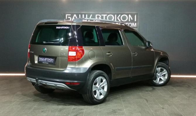 Skoda Yeti I с пробегом 2012 года, цена 795 000 рублей, 258387 км, внедорожник, Автокод Объявления
