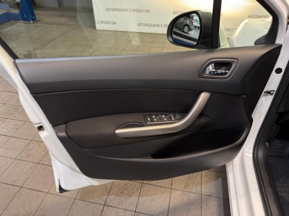 Peugeot 308 I Рестайлинг с пробегом 2012 года, цена 599 000 рублей, 103000 км, хэтчбек, Автокод Объявления