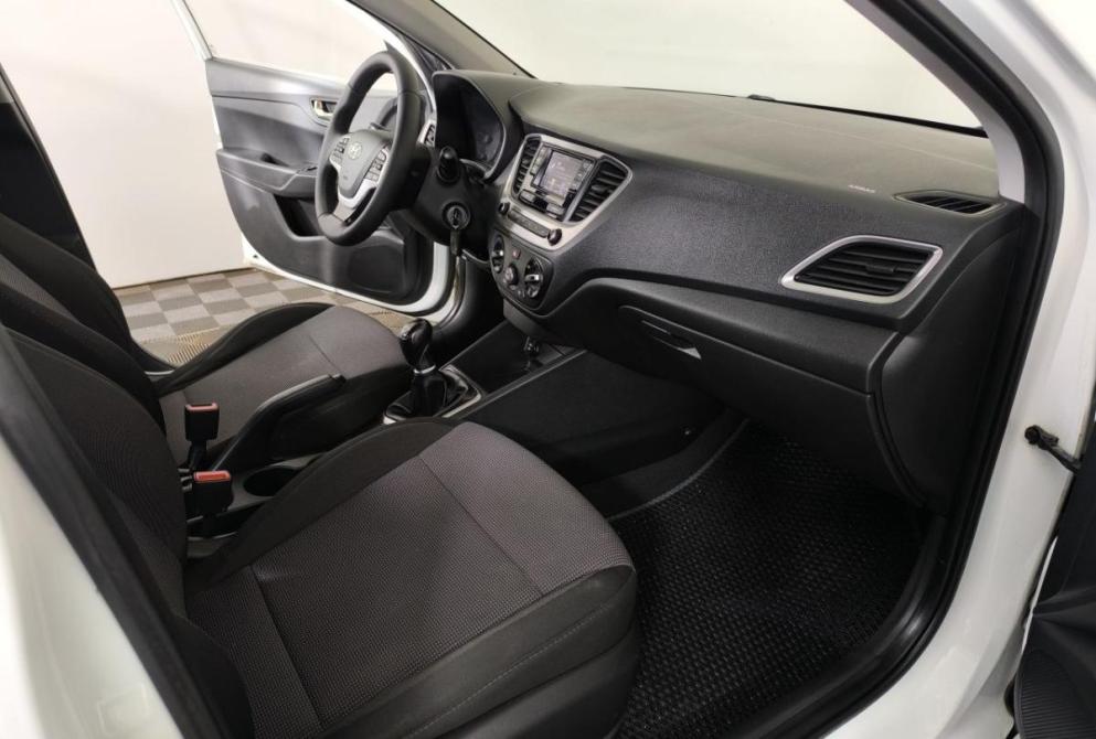 Hyundai Solaris II Нижний Новгород  - изображение 10