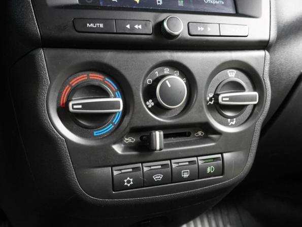 Lada (ВАЗ) Granta I Рестайлинг с пробегом 2024 года, цена 999 000 рублей, 18749 км, лифтбек, Автокод Объявления