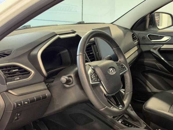 Lada (ВАЗ) Vesta I Рестайлинг (NG) с пробегом 2025 года, цена 1 575 000 рублей, 45166 км, седан, Автокод Объявления