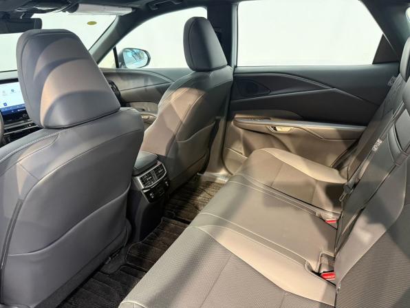 Lexus RX V с пробегом 2025 года, цена 7 935 000 рублей, 63 км, внедорожник, Автокод Объявления