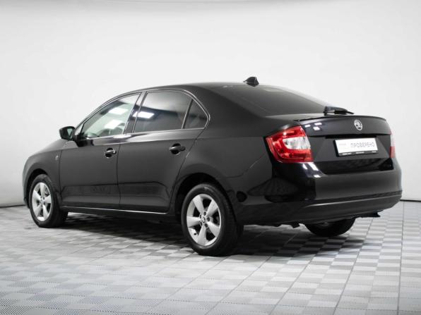 Skoda Rapid I с пробегом 2014 года, цена 990 000 рублей, 125319 км, лифтбек, Автокод Объявления