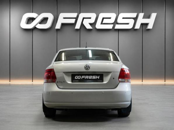Volkswagen Polo V с пробегом 2010 года, цена 780 000 рублей, 120466 км, седан, Автокод Объявления