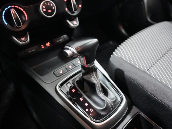 Kia Rio IV с пробегом 2018 года, цена 1 527 000 рублей, 106887 км, хэтчбек, Автокод Объявления