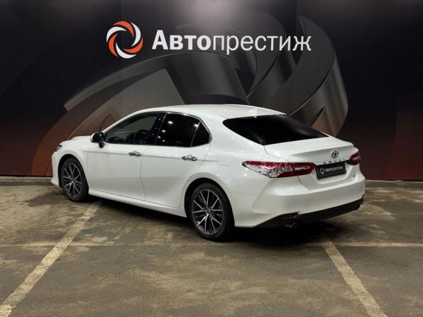 Toyota Camry VIII (XV70) с пробегом 2021 года, цена 2 945 000 рублей, 84046 км, седан, Автокод Объявления