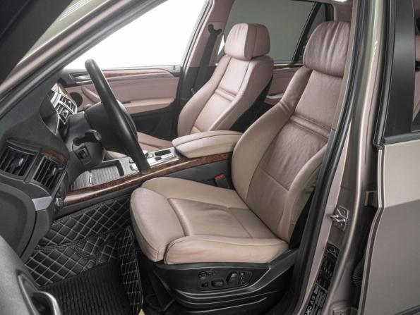 BMW X5 II (E70) Рестайлинг с пробегом 2010 года, цена 1 569 000 рублей, 246856 км, внедорожник, Автокод Объявления