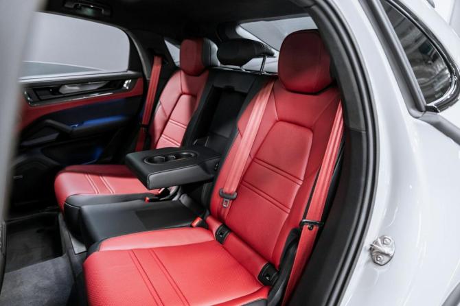Новый Porsche Cayenne III Рестайлинг 2025 года, цена 22 700 000 рублей, внедорожник, Автокод Объявления