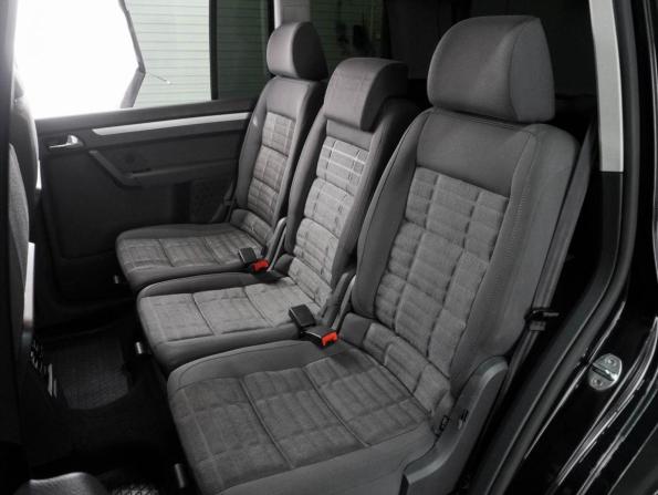 Volkswagen Touran I с пробегом 2006 года, цена 719 000 рублей, 148841 км, компактвэн, Автокод Объявления