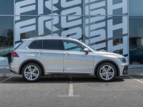 Volkswagen Tiguan II с пробегом 2019 года, цена 2 570 000 рублей, 221753 км, внедорожник, Автокод Объявления